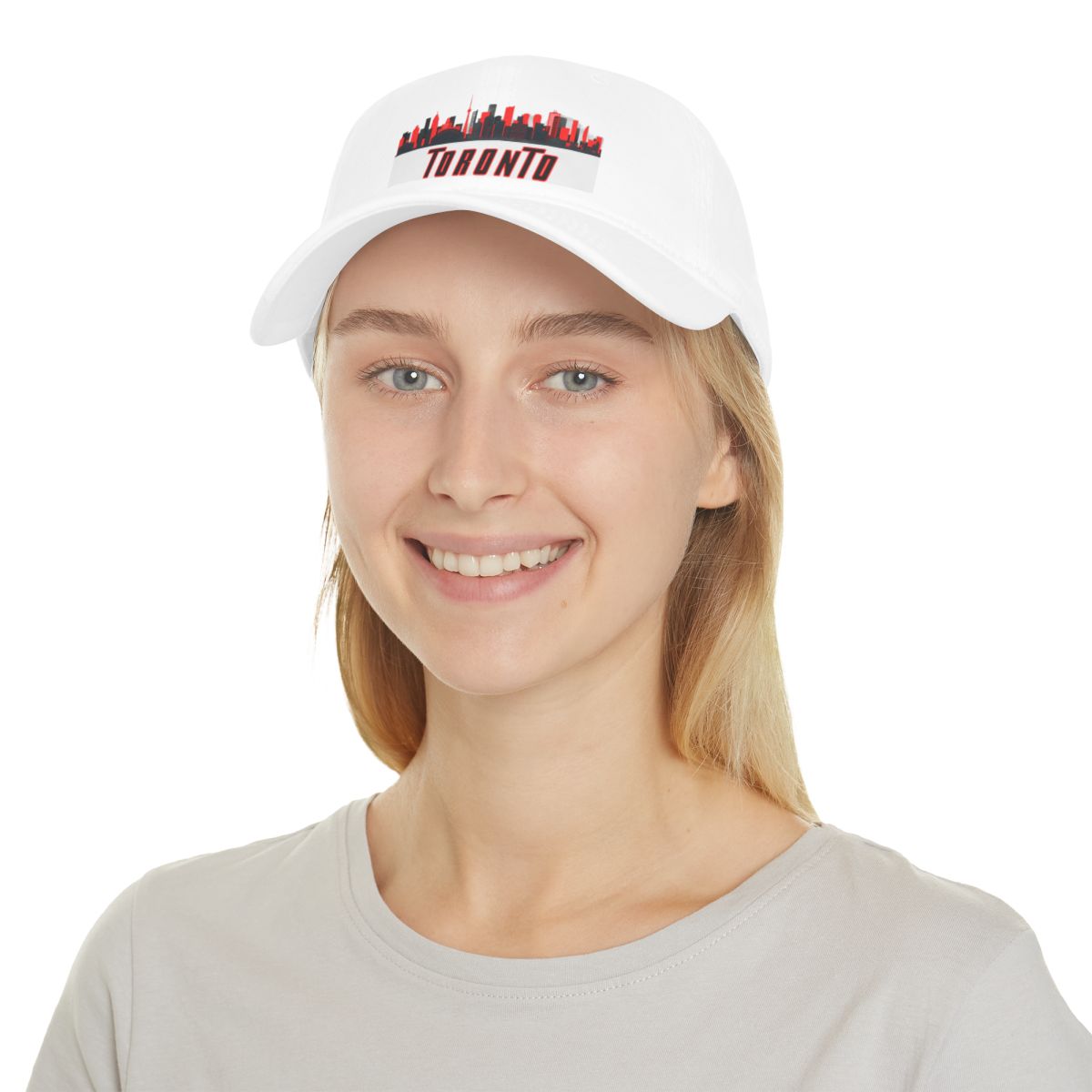 Woman wearing Toronto Skyline cap
